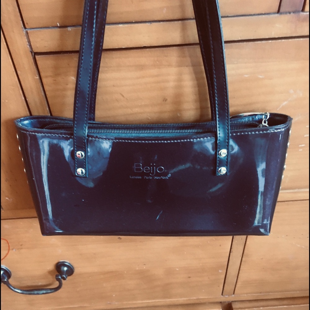 Beijo shoulder bag